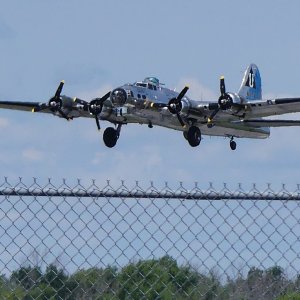 b17-01.JPG